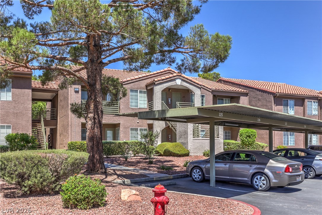 2101 Blue Breeze Drive 107 Las Vegas NV 89128