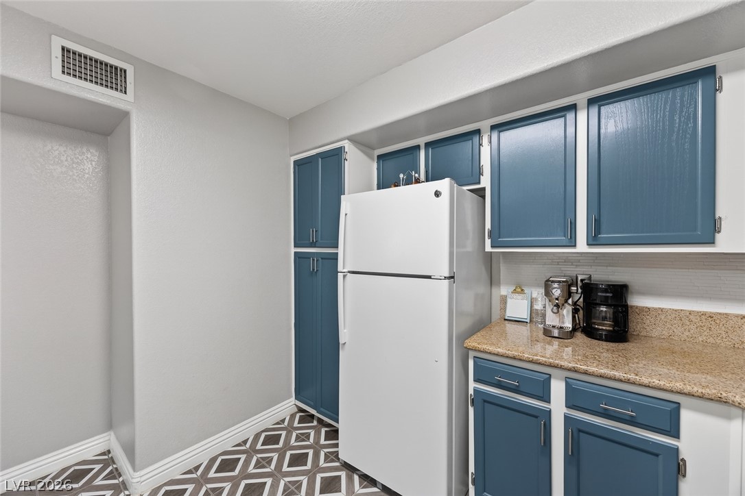 7950 West Flamingo Road 2056 Las Vegas NV 89147