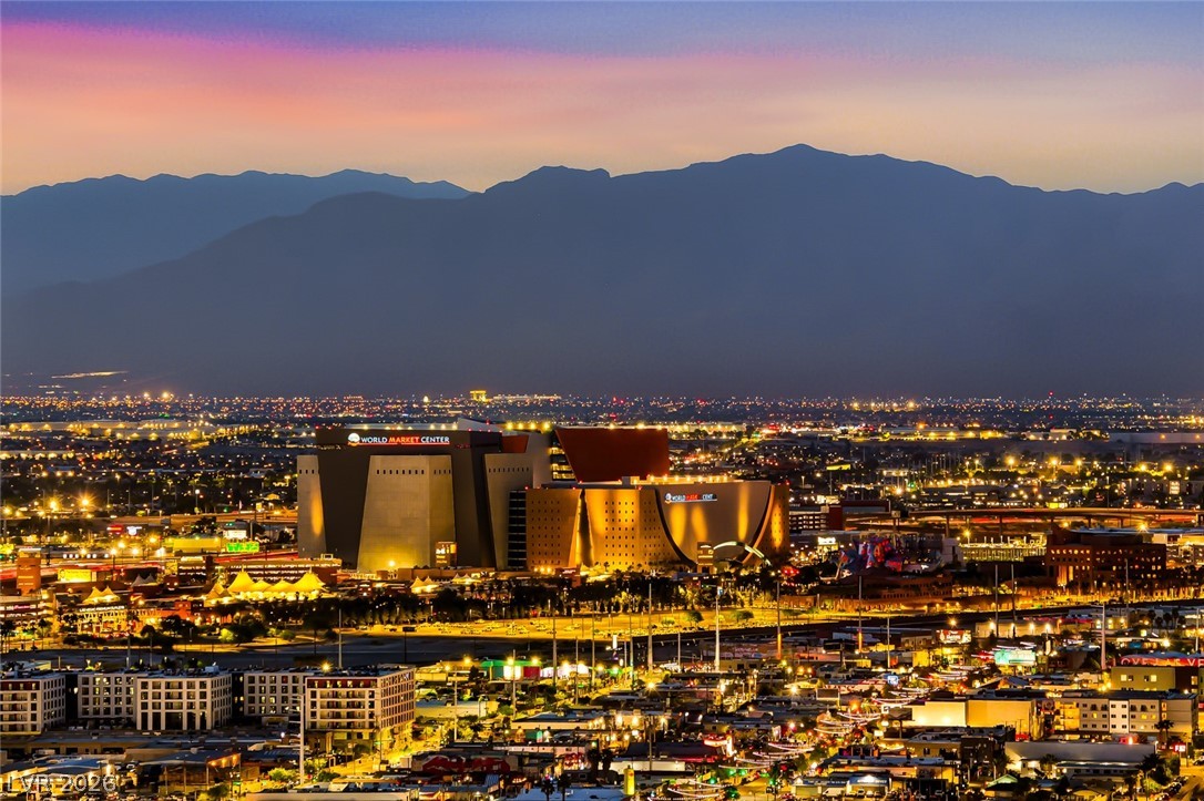 322 Karen Avenue 3802 Las Vegas NV 89109
