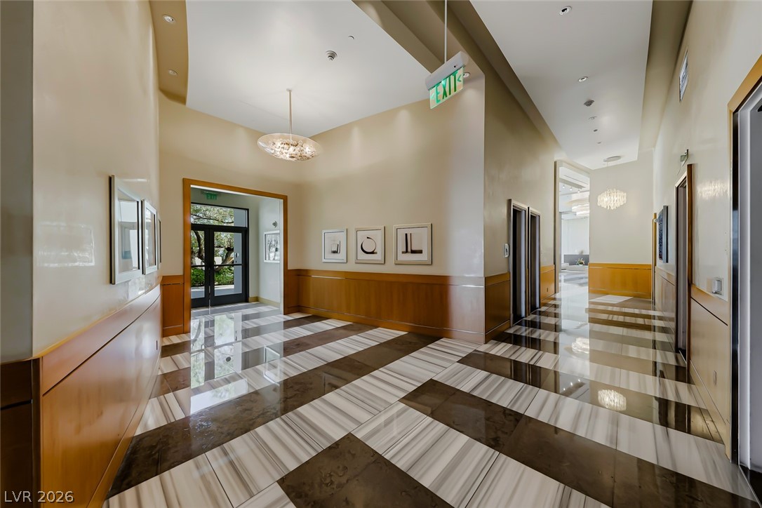 322 Karen Avenue 3802 Las Vegas NV 89109