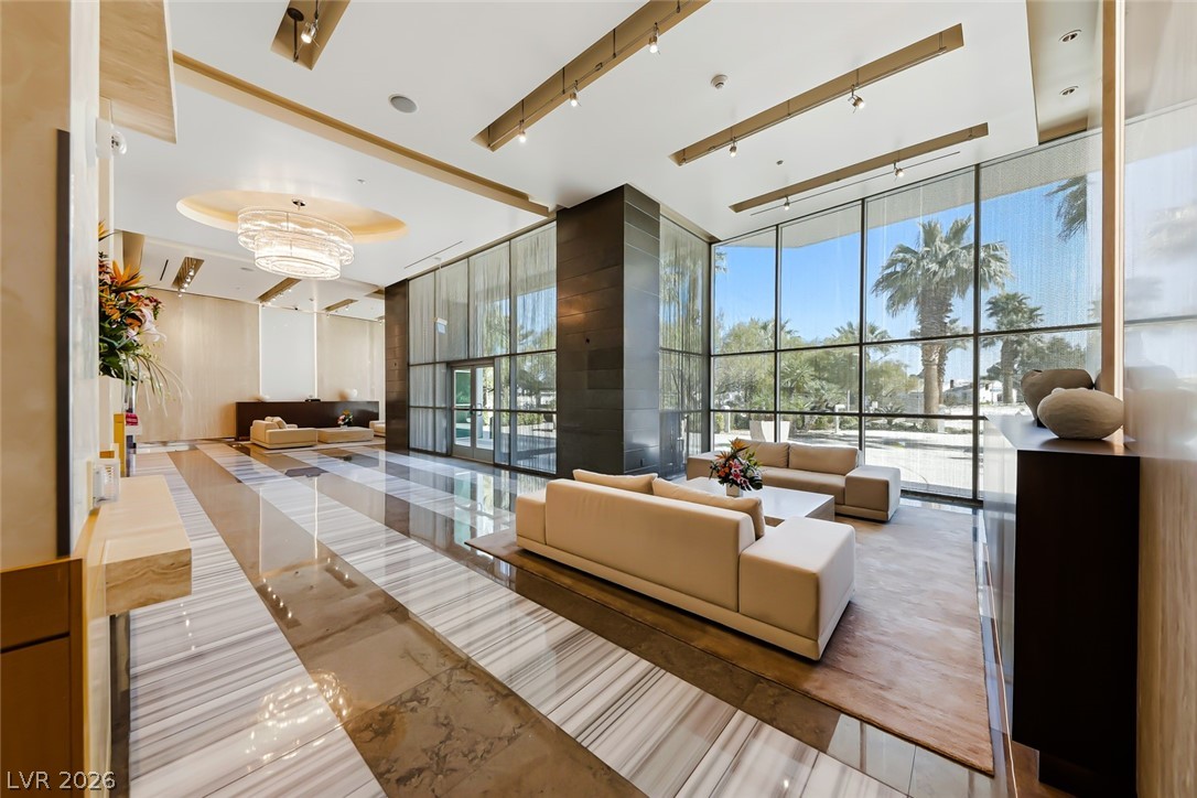 322 Karen Avenue 3802 Las Vegas NV 89109