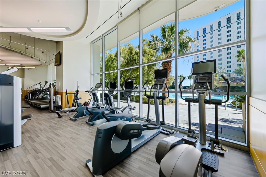 322 Karen Avenue 3802 Las Vegas NV 89109