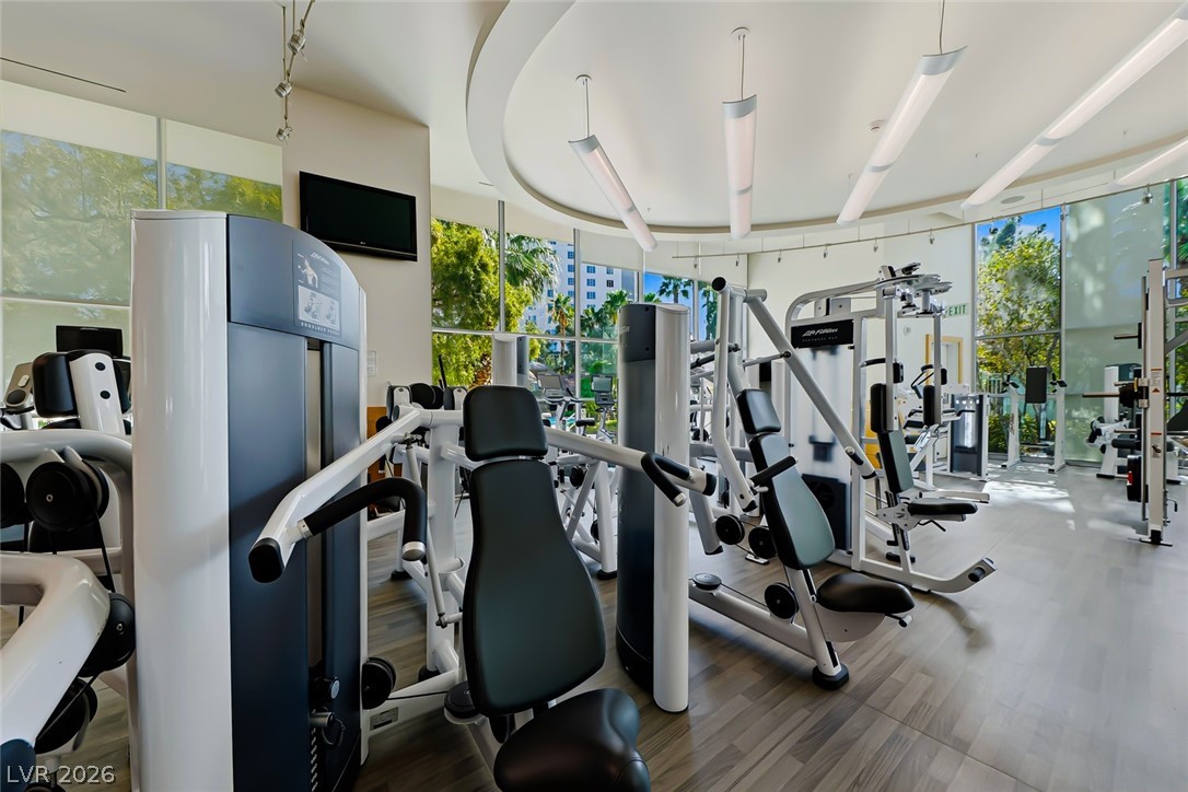 322 Karen Avenue 3802 Las Vegas NV 89109