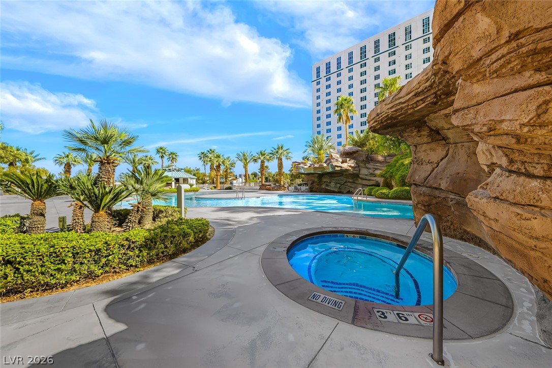 322 Karen Avenue 3802 Las Vegas NV 89109
