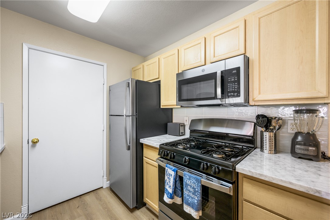 950 Seven Hills Drive 123 Henderson NV 89052
