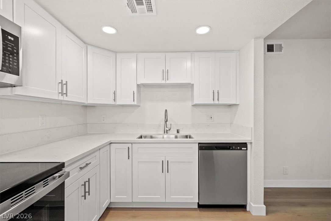 5278 River Glen Drive 419 Las Vegas NV 89103