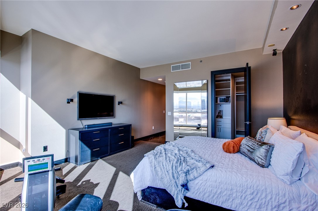 4525 Dean Martin Drive 2000 Las Vegas NV 89103