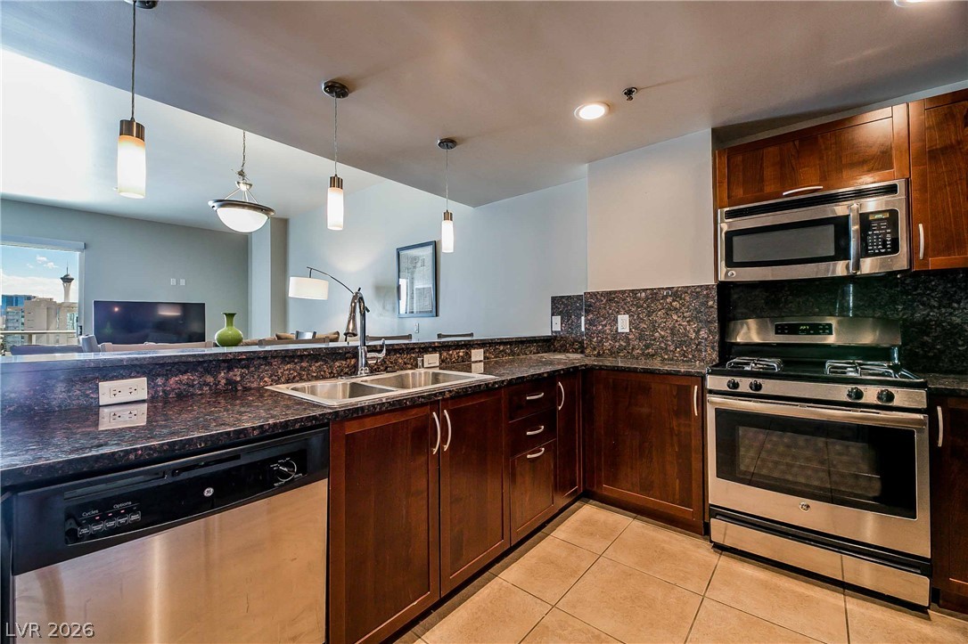 150 Las Vegas Blvd N 1114 Las Vegas NV 89101