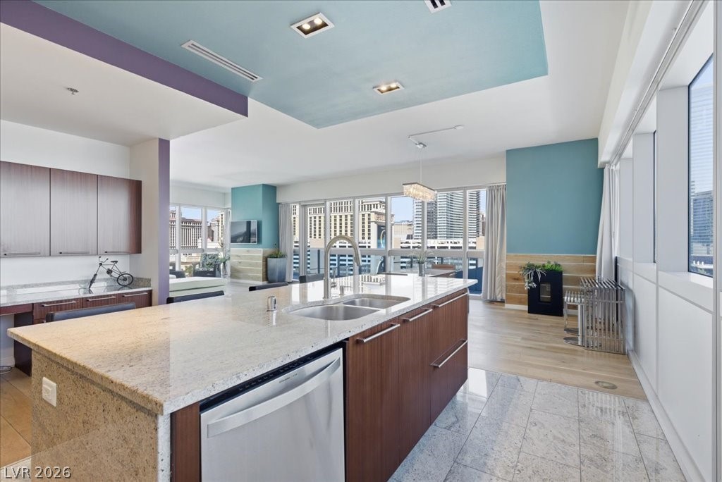 4471 Dean Martin Drive 1010 Las Vegas NV 89103