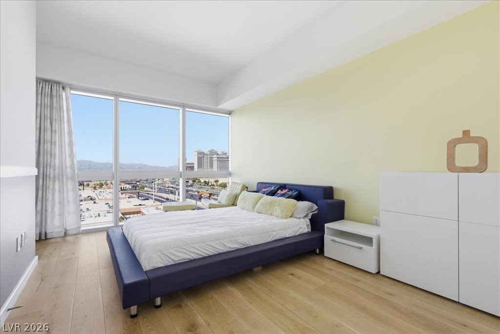 4471 Dean Martin Drive 1010 Las Vegas NV 89103