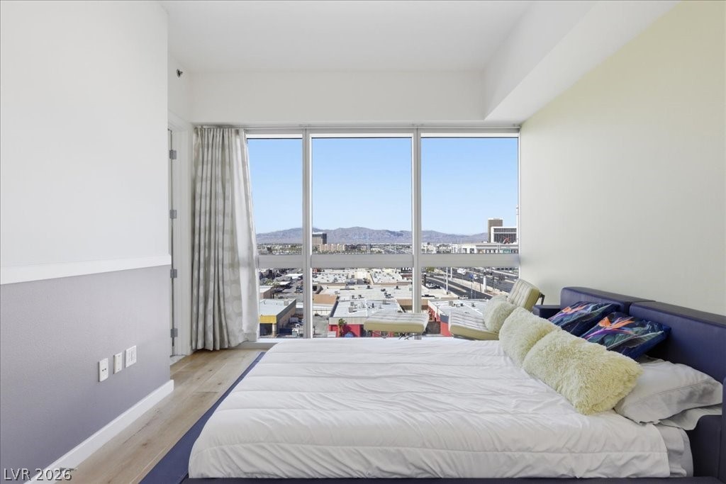 4471 Dean Martin Drive 1010 Las Vegas NV 89103