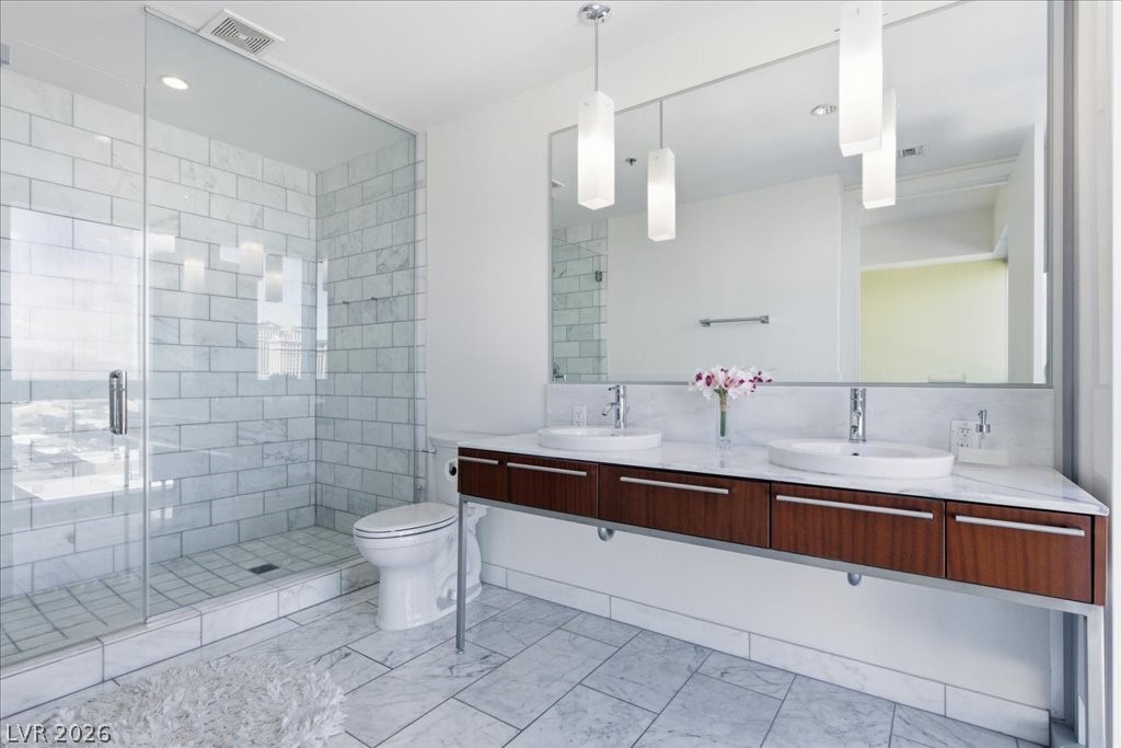 4471 Dean Martin Drive 1010 Las Vegas NV 89103