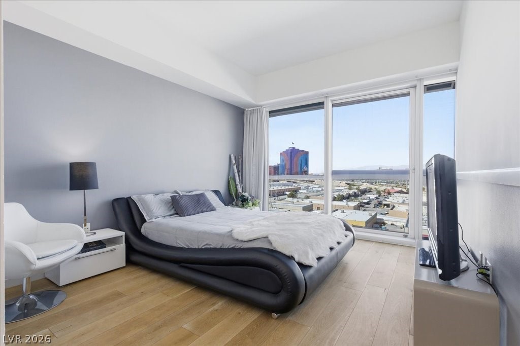 4471 Dean Martin Drive 1010 Las Vegas NV 89103