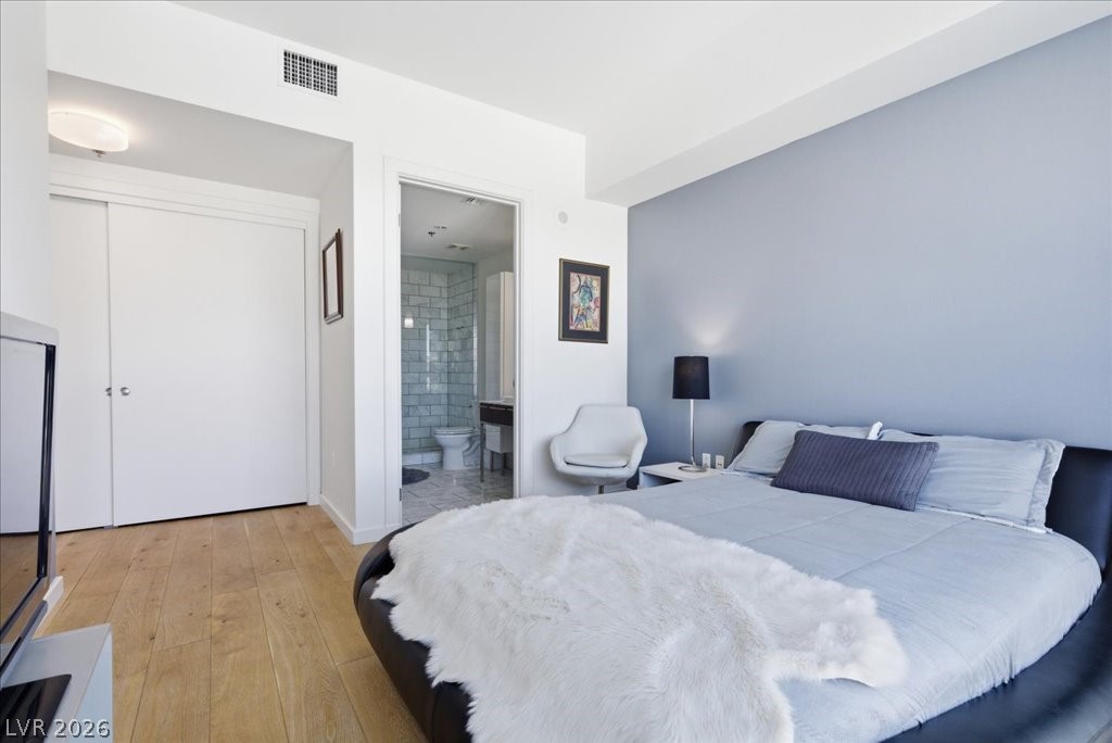 4471 Dean Martin Drive 1010 Las Vegas NV 89103