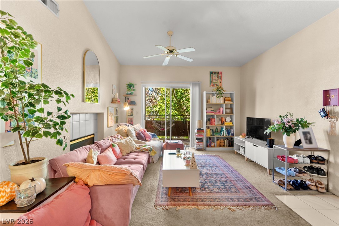 7628 Pacific Hills Avenue 204 Las Vegas NV 89128