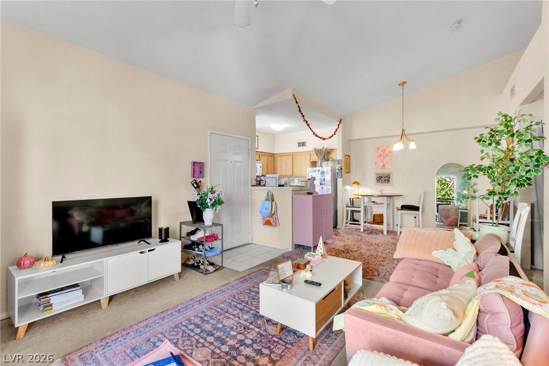 7628 Pacific Hills Avenue 204 Las Vegas NV 89128