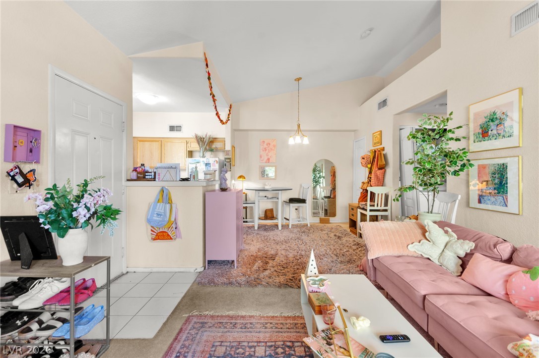 7628 Pacific Hills Avenue 204 Las Vegas NV 89128