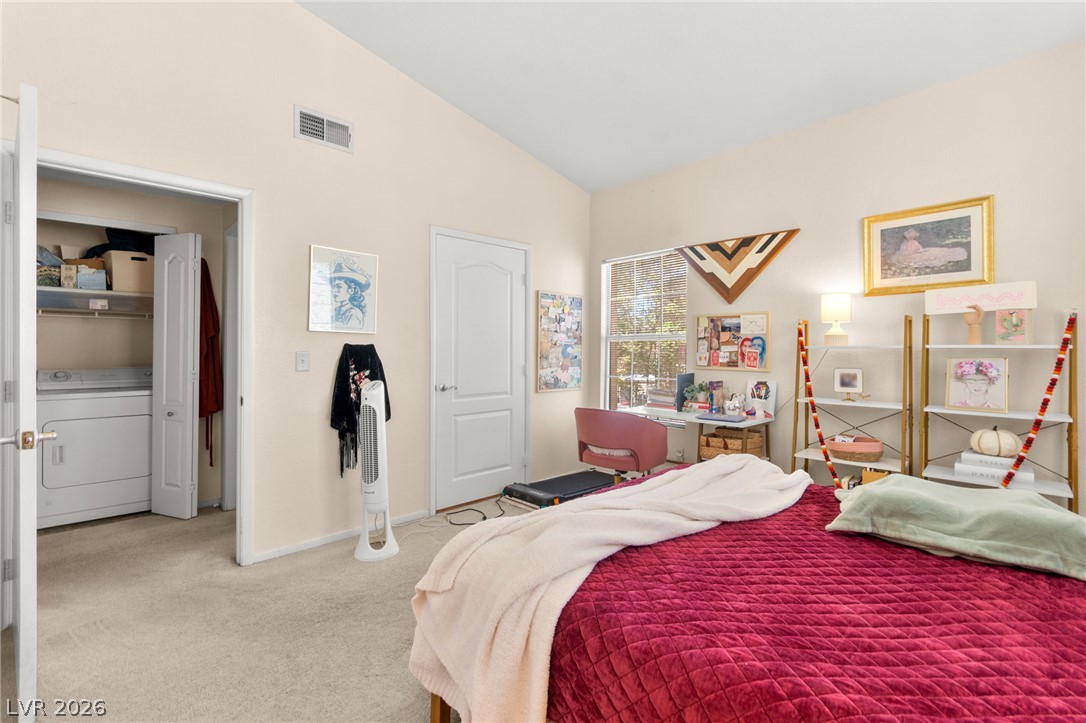 7628 Pacific Hills Avenue 204 Las Vegas NV 89128