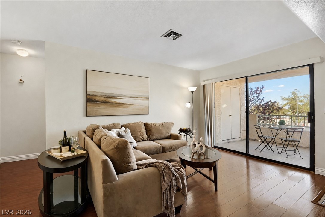 4893 South Torrey Pines Drive 203 Las Vegas NV 89103