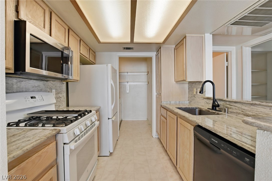 7100 Pirates Cove Road 2080 Las Vegas NV 89145