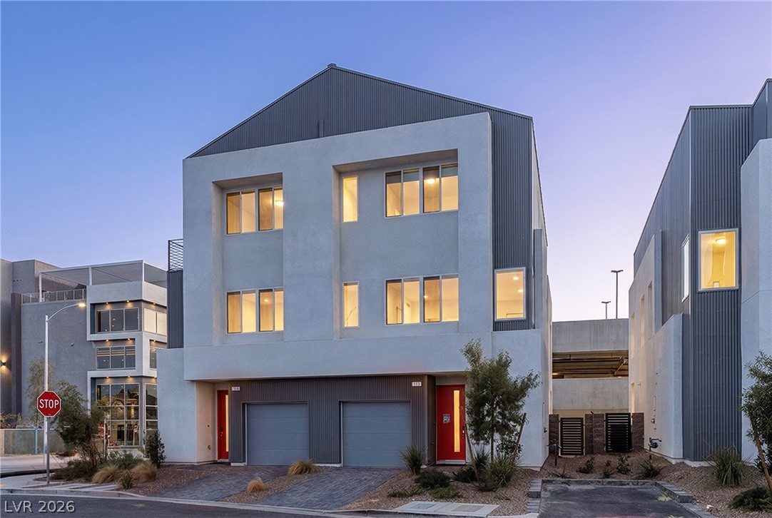 8629 Ensworth Street 102 Las Vegas NV 89123