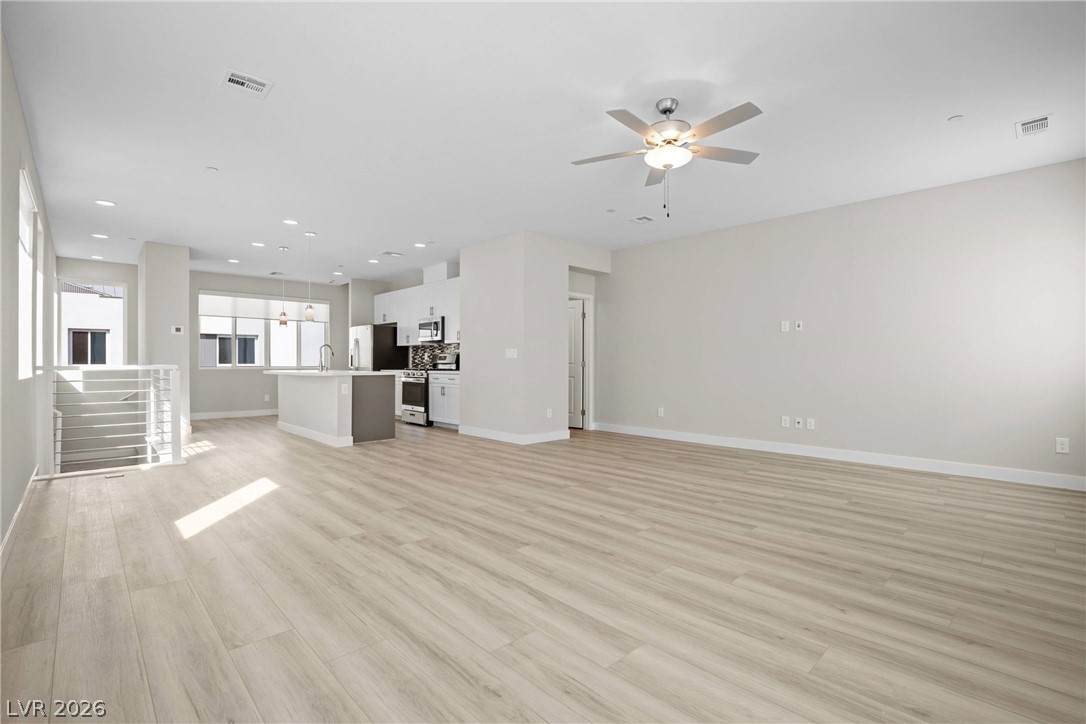 8629 Ensworth Street 102 Las Vegas NV 89123