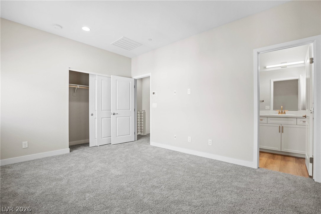 8629 Ensworth Street 102 Las Vegas NV 89123