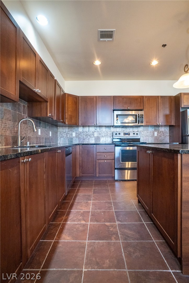 2405 West Serene Avenue 217 Las Vegas NV 89123