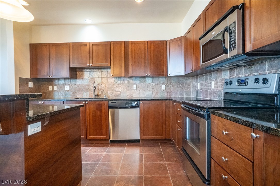 2405 West Serene Avenue 217 Las Vegas NV 89123