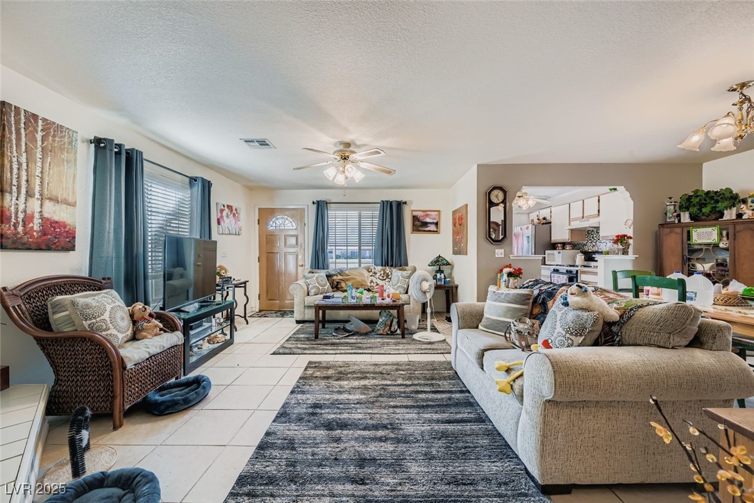 6800 Elm Creek Drive 103 Las Vegas NV 89108