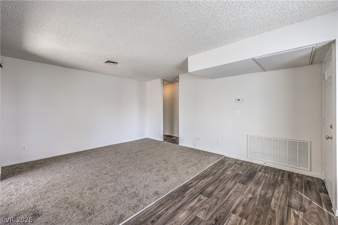 4824 Nara Vista Way 201 Las Vegas NV 89103