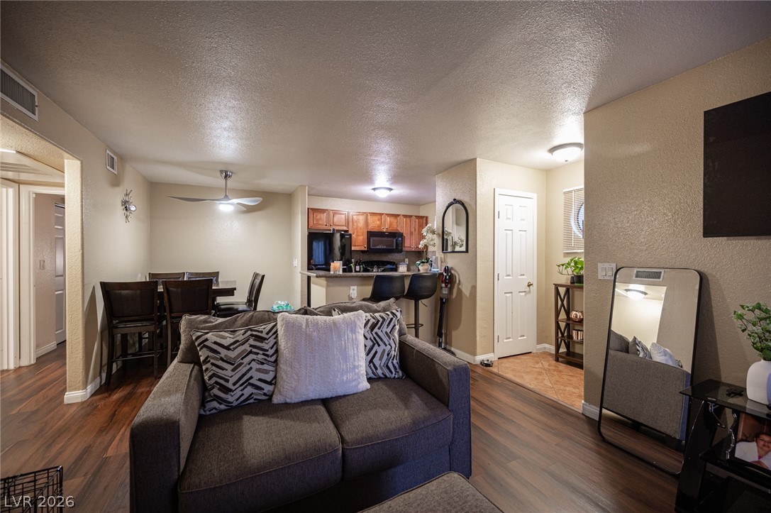 2969 Juniper Hills Boulevard 103 Las Vegas NV 89142