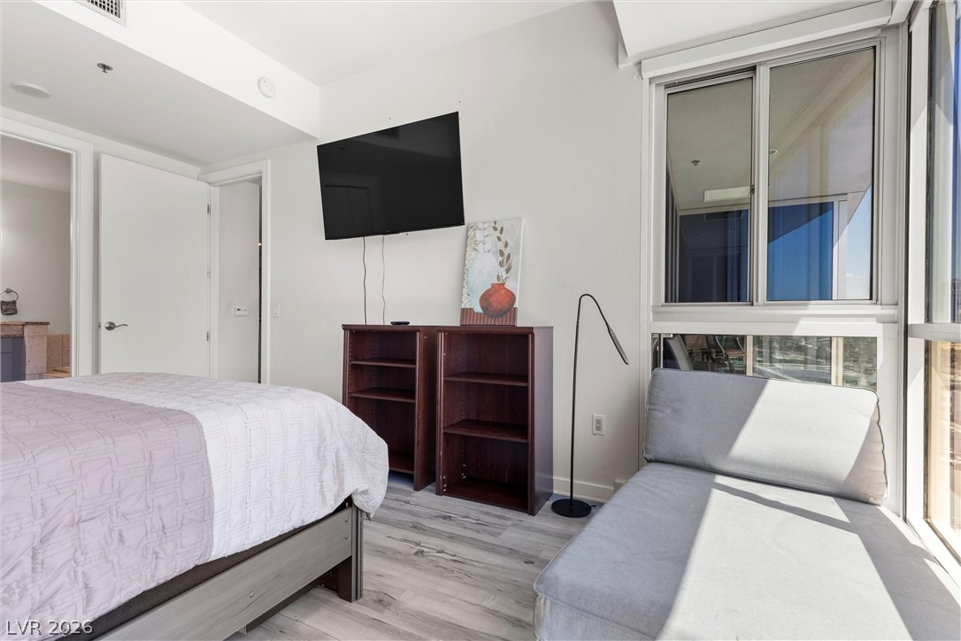 4575 Dean Martin Drive 1103 Las Vegas NV 89103