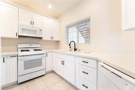 1807 Rapier Drive 1807 Henderson NV 89014