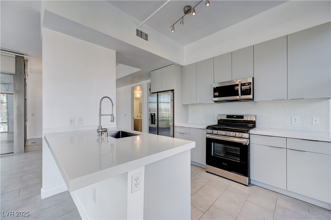 353 East Bonneville Avenue 289 Las Vegas NV 89101