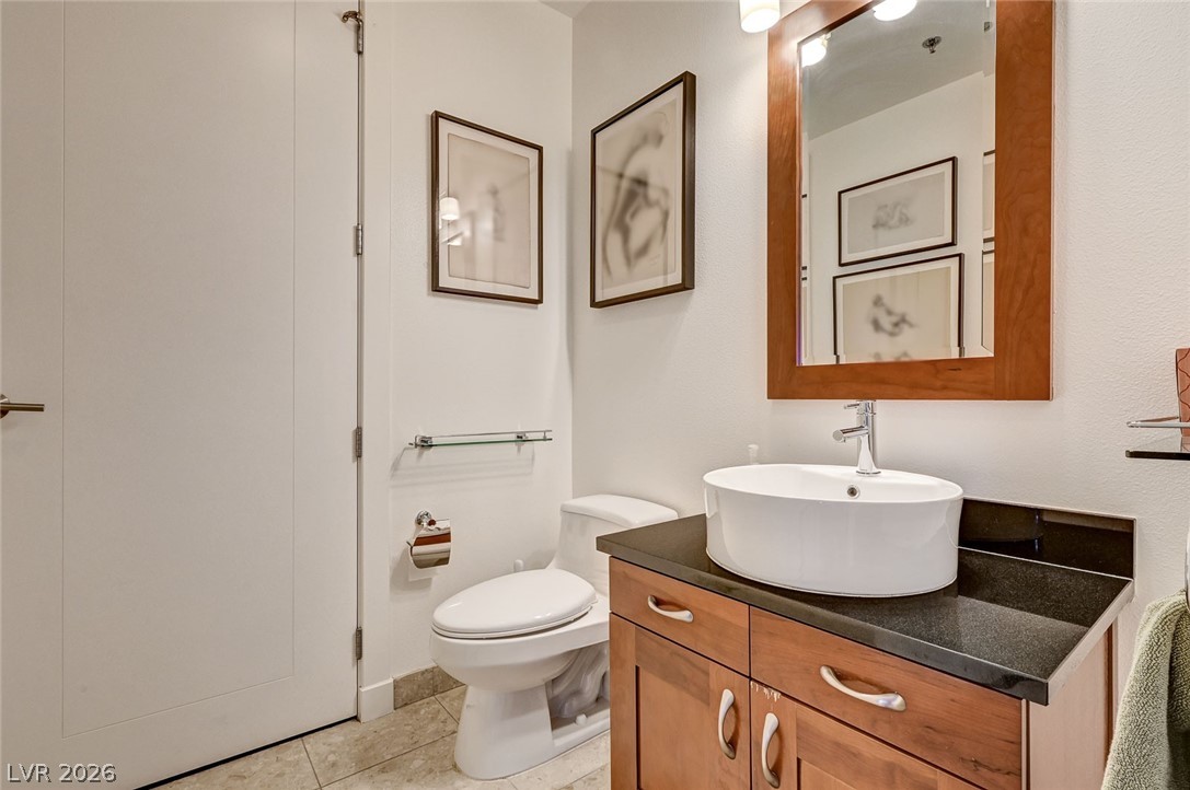 4525 Dean Martin Drive 2909 Las Vegas NV 89103