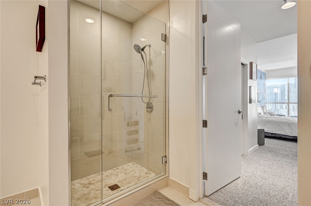 4525 Dean Martin Drive 2909 Las Vegas NV 89103