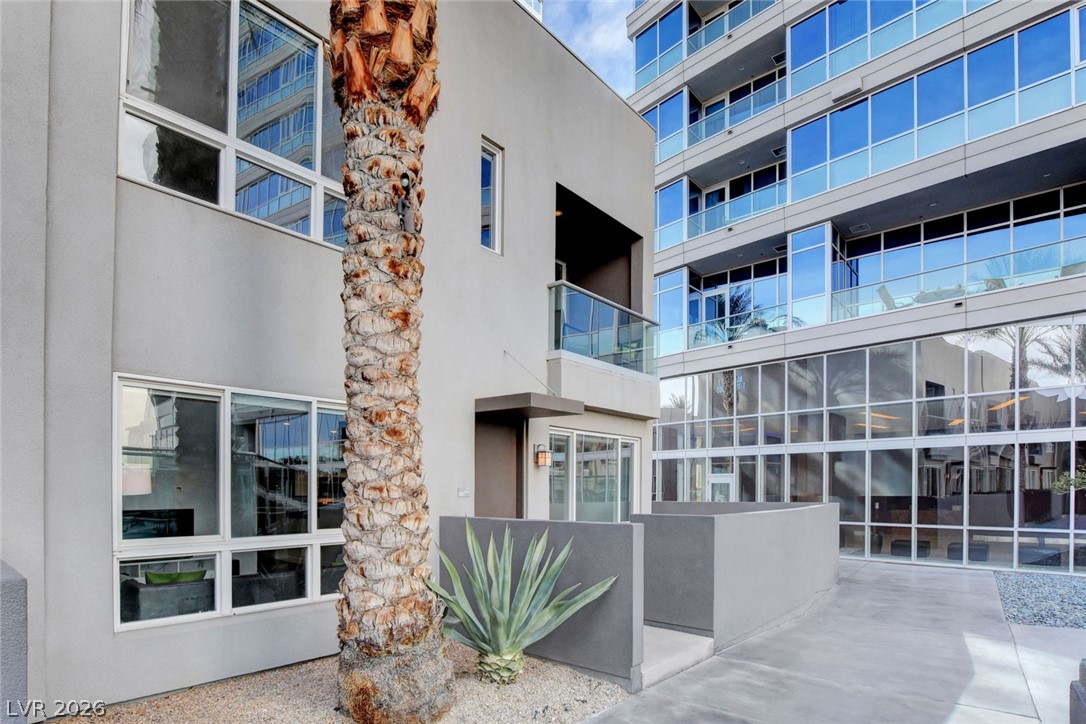 4525 Dean Martin Drive 2909 Las Vegas NV 89103