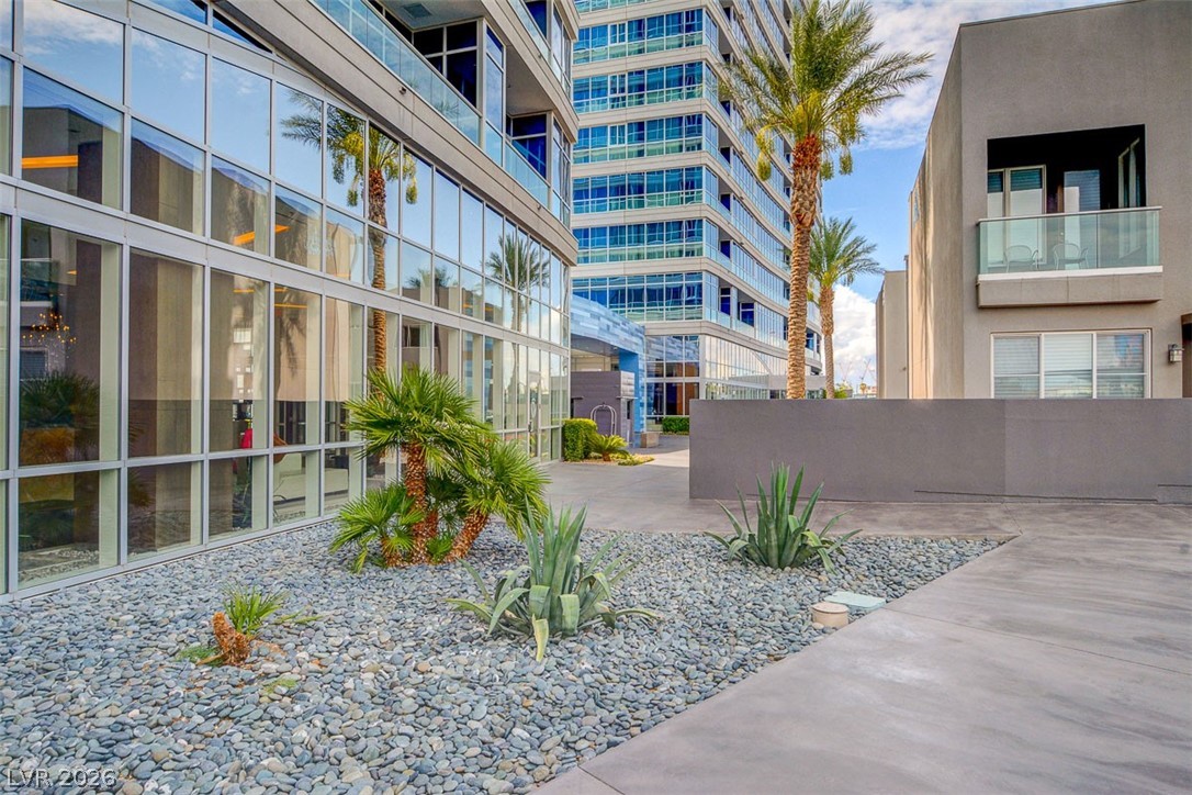 4525 Dean Martin Drive 2909 Las Vegas NV 89103