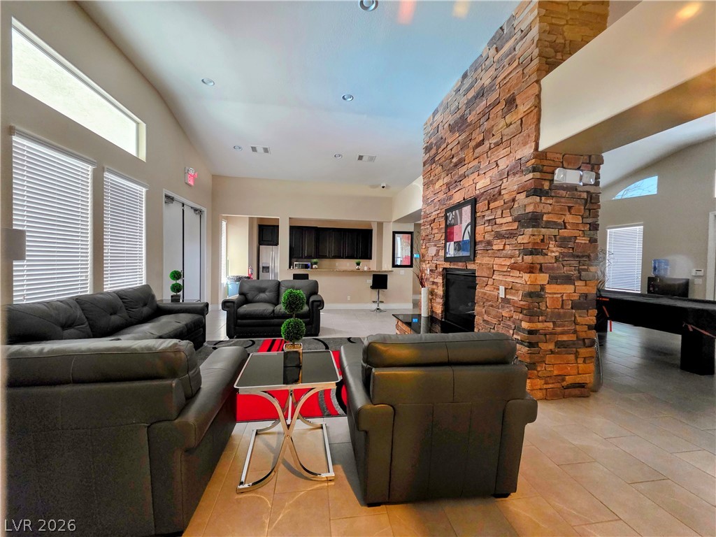 4437 Dover Straight Street 302 Las Vegas NV 89115