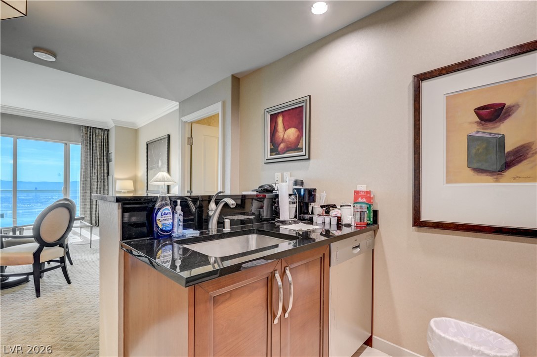 135 Harmon Avenue 702 Las Vegas NV 89109