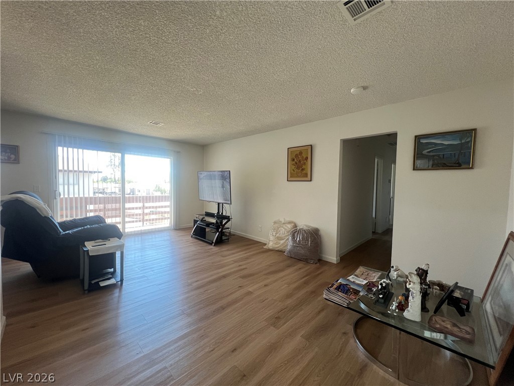 2333 Cardiff Lane D Las Vegas NV 89108