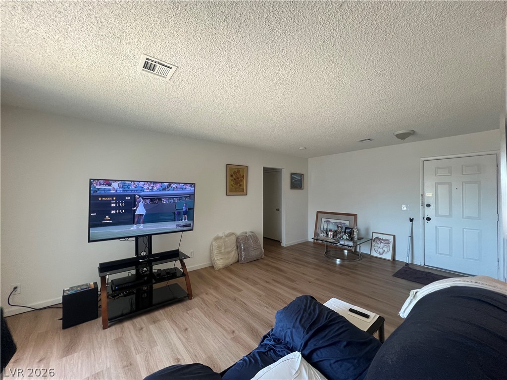 2333 Cardiff Lane D Las Vegas NV 89108
