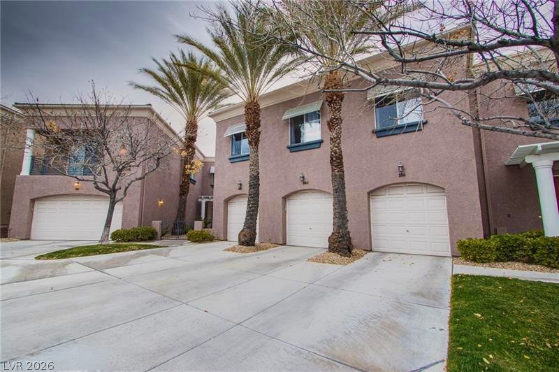 9116 Vista Greens Way 202 Las Vegas NV 89134