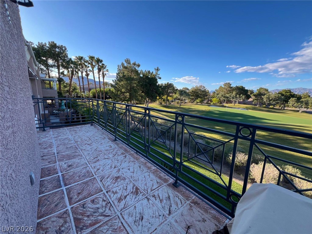 9116 Vista Greens Way 202 Las Vegas NV 89134