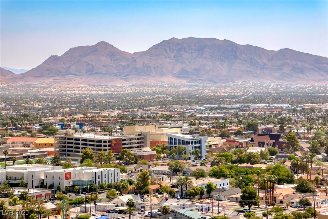 200 Hoover Avenue 1712 Las Vegas NV 89101