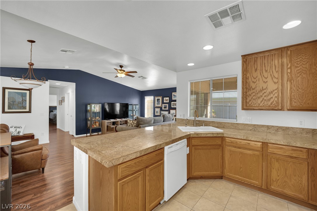5415 Crimson Crest Place 202 Las Vegas NV 89149