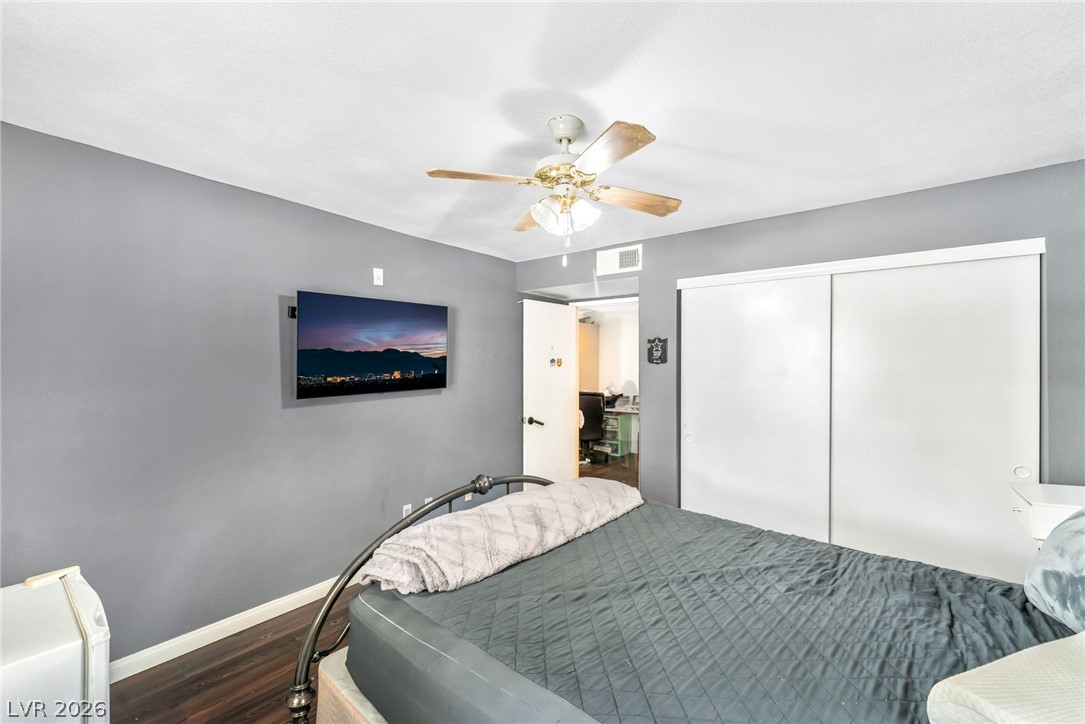 220 Mission Newport Lane 204 Las Vegas NV 89107