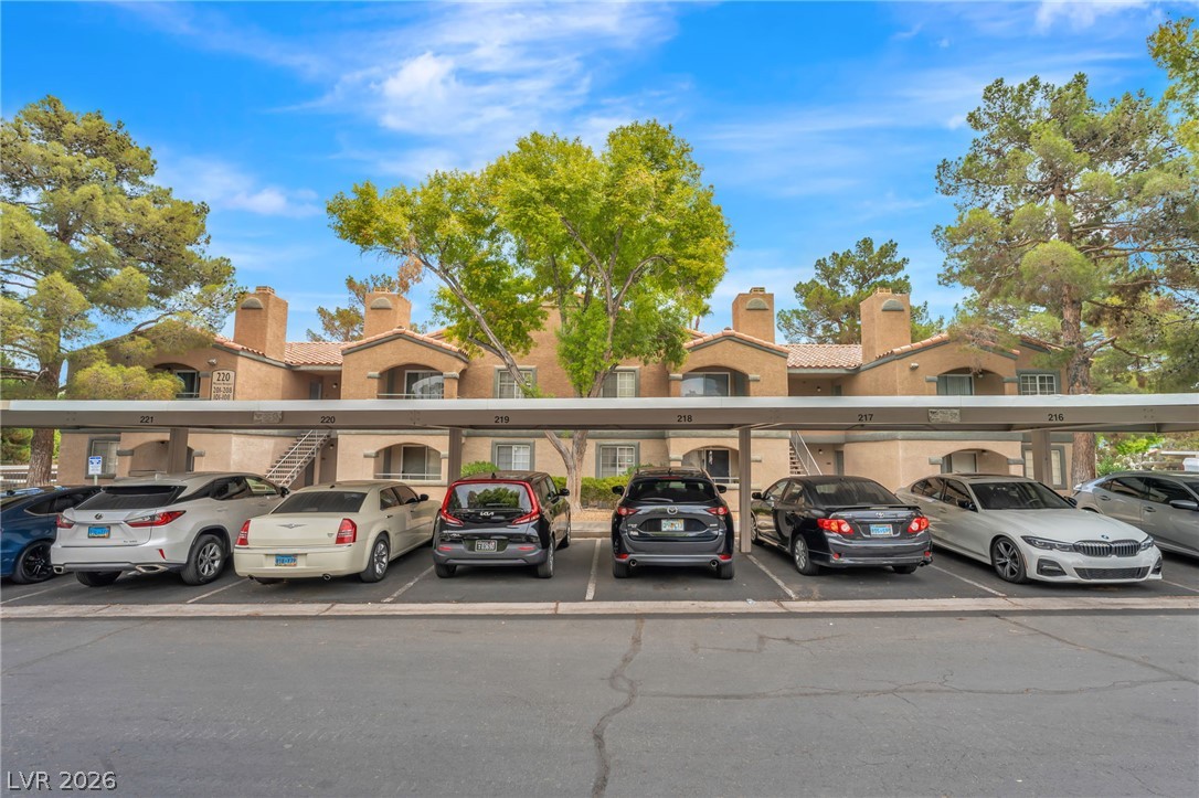 220 Mission Newport Lane 204 Las Vegas NV 89107