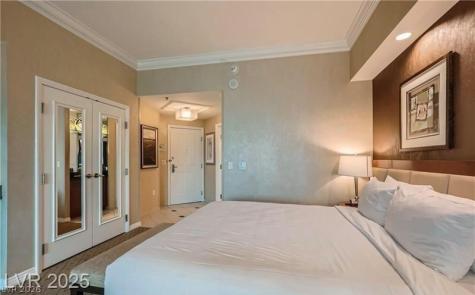 135 East Harmon Avenue 22717 Las Vegas NV 89109